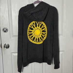 SoulCycle Charcoal Zip-Up Hoodie Sweater Size XL Lightweight Hoodie wheel logo